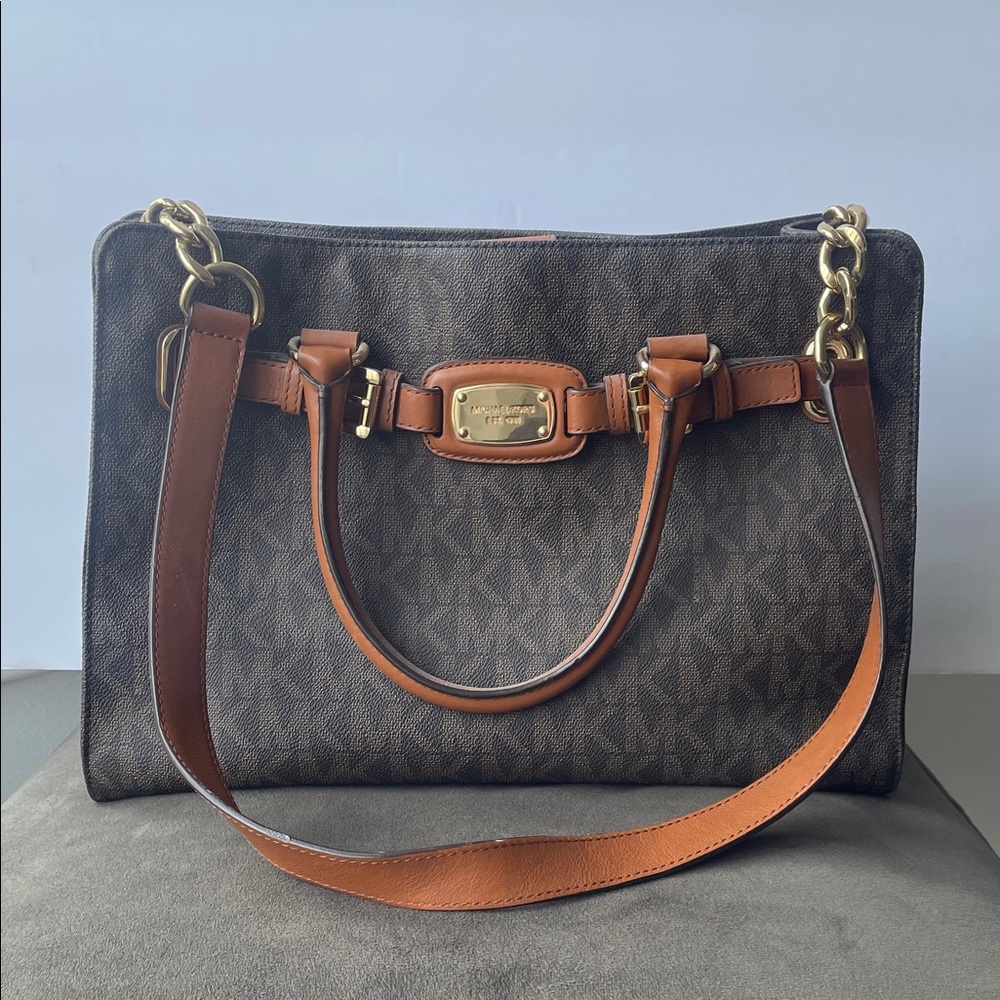 Michael Kors Classic Monogram brown Signature Tote Bag EUC